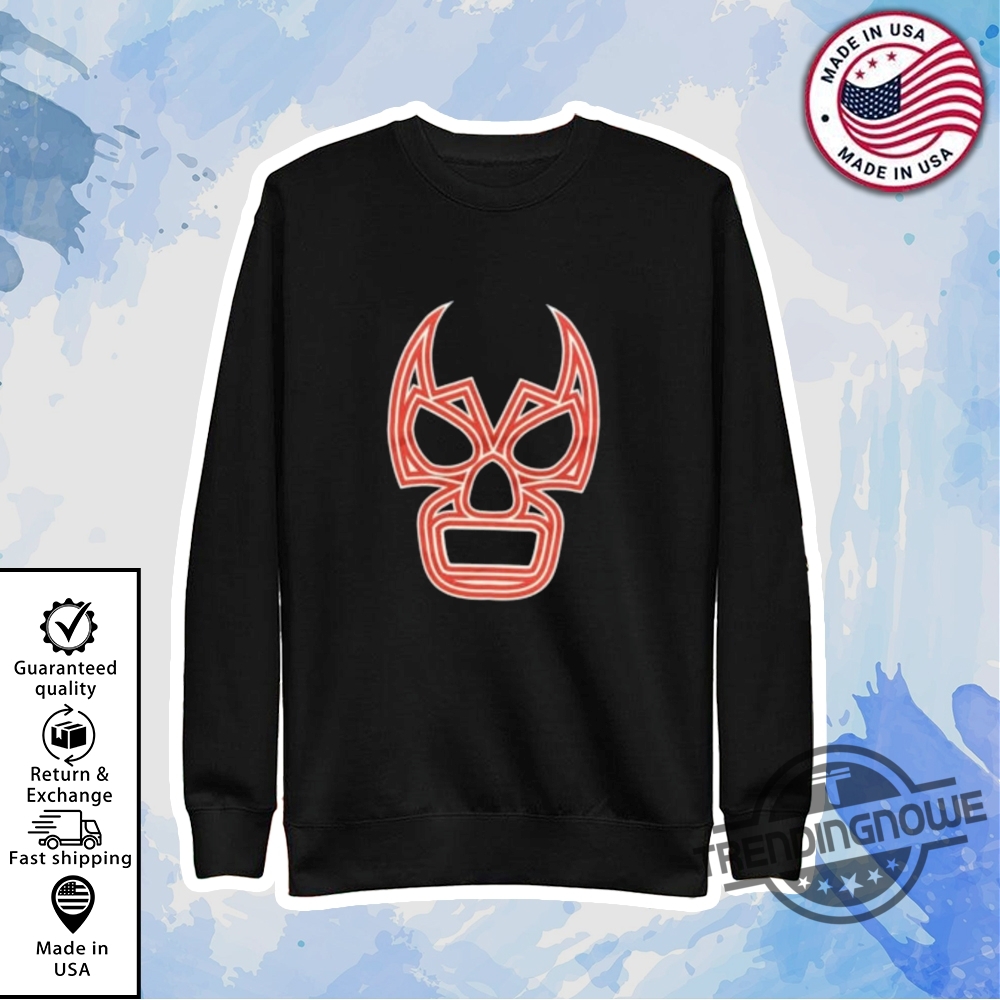 The Rock Wearing Lucha Underground Luchadores Shirt 5 The Rock Wearing Lucha Underground Luchadores Shirt