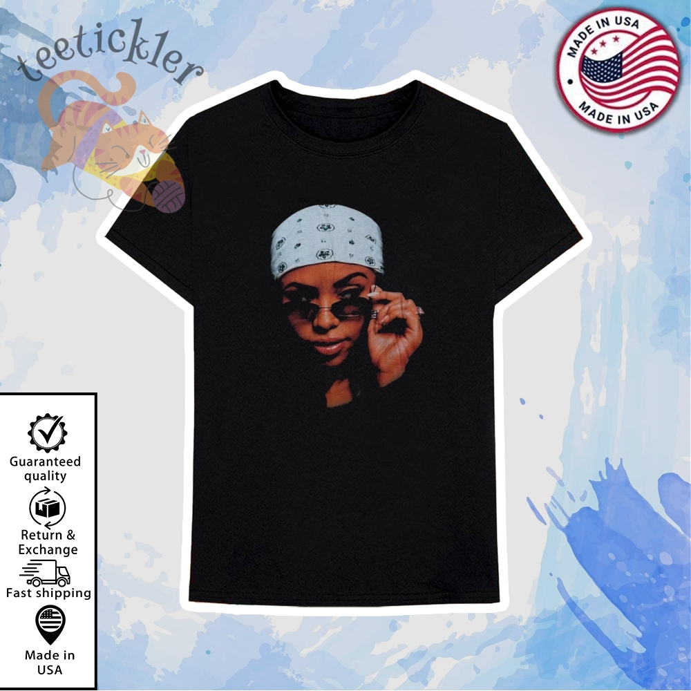 Rihannas Bodyguard Wearing Aaliyah Face Shirt 6 Rihannas Bodyguard Wearing Aaliyah Face Shirt
