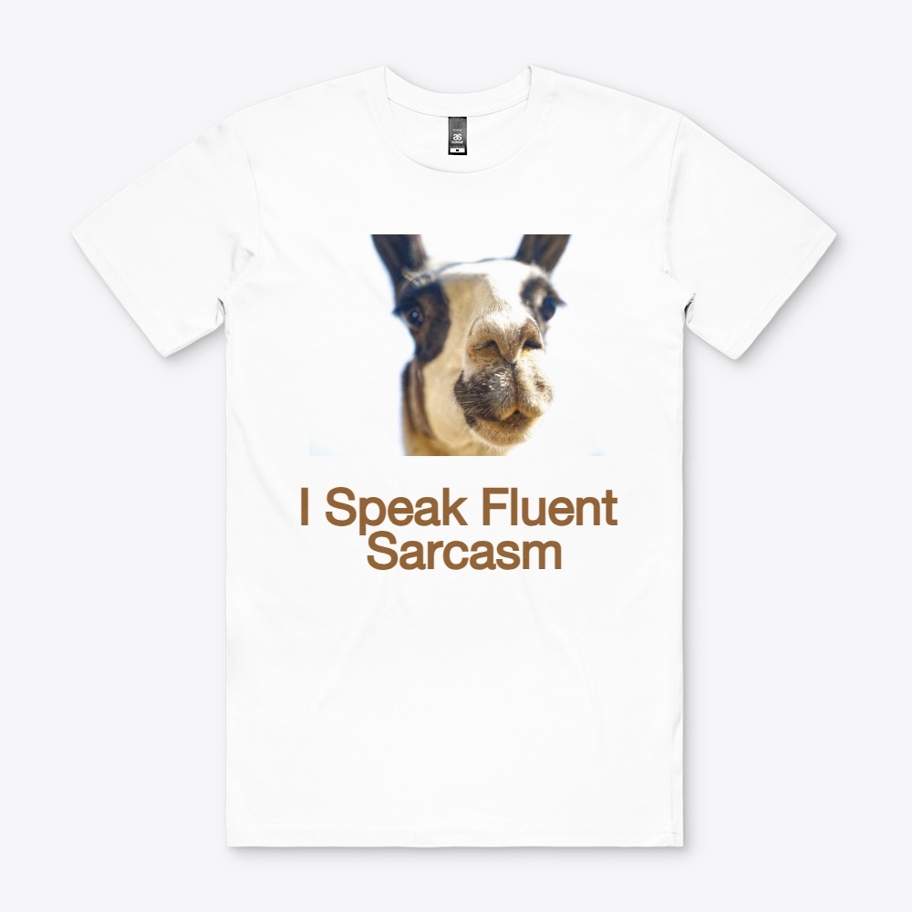 Llama Essential Tee