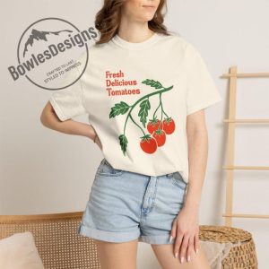 Fresh Delicious Tomatoes T Shirt bowlesdesigns.com 1