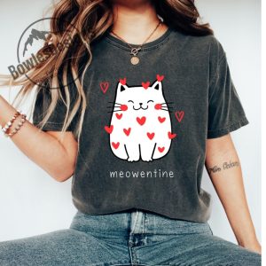 Comfort Colors%C2%AE Cute Cat Valentine T Shirt bowlesdesigns.com 1