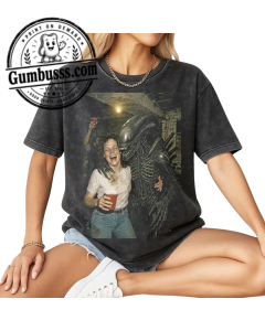 Vintage Graphic T-Shirt - Funny Ellen Ripley and Xenomorph Alien Party Print Acid Wash Tee