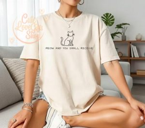Comfort Colors Cat Lover Tee %E2%80%93 Minimalist Graphic Shirt cutelovegiftsshop.com 1