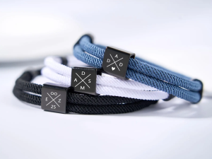 Personalized Dad Engraved Bracelet – Custom Initials Sliding Knot Bracelet for Father’s Day Gift