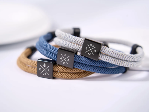 Personalized Dad Engraved Bracelet – Custom Initials Sliding Knot Bracelet for Father’s Day Gift