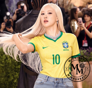 Brazil-Inspired Football Jersey 2 Thiet ke chua co ten 13