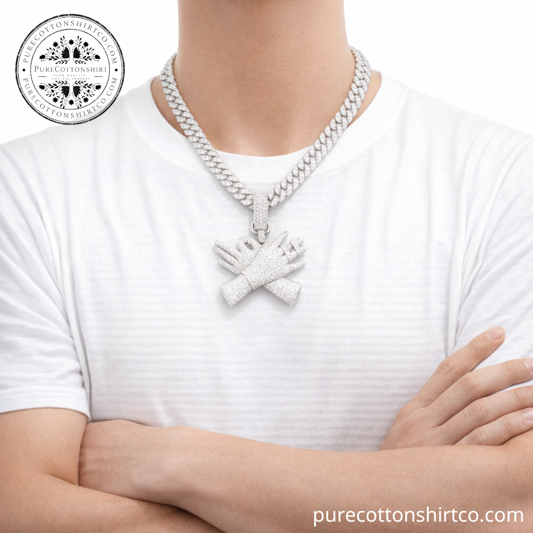 3 Lamine Yamal Crossed Hands Pendant — image 3