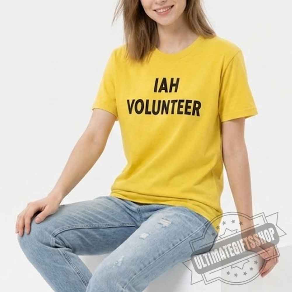 Phish Trey Anastasio Jah Volunteer Shirt For Sale (2) Phish Trey Anastasio Jah Volunteer Graphic Tee – image 4 of 4