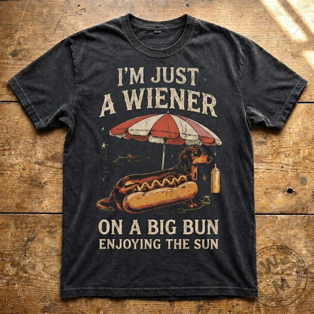 Funny Dachshund Hot Dog Wiener Pun Vintage T-shirt Funny Dachshund Hot Dog Wiener Pun Vintage T-shirt