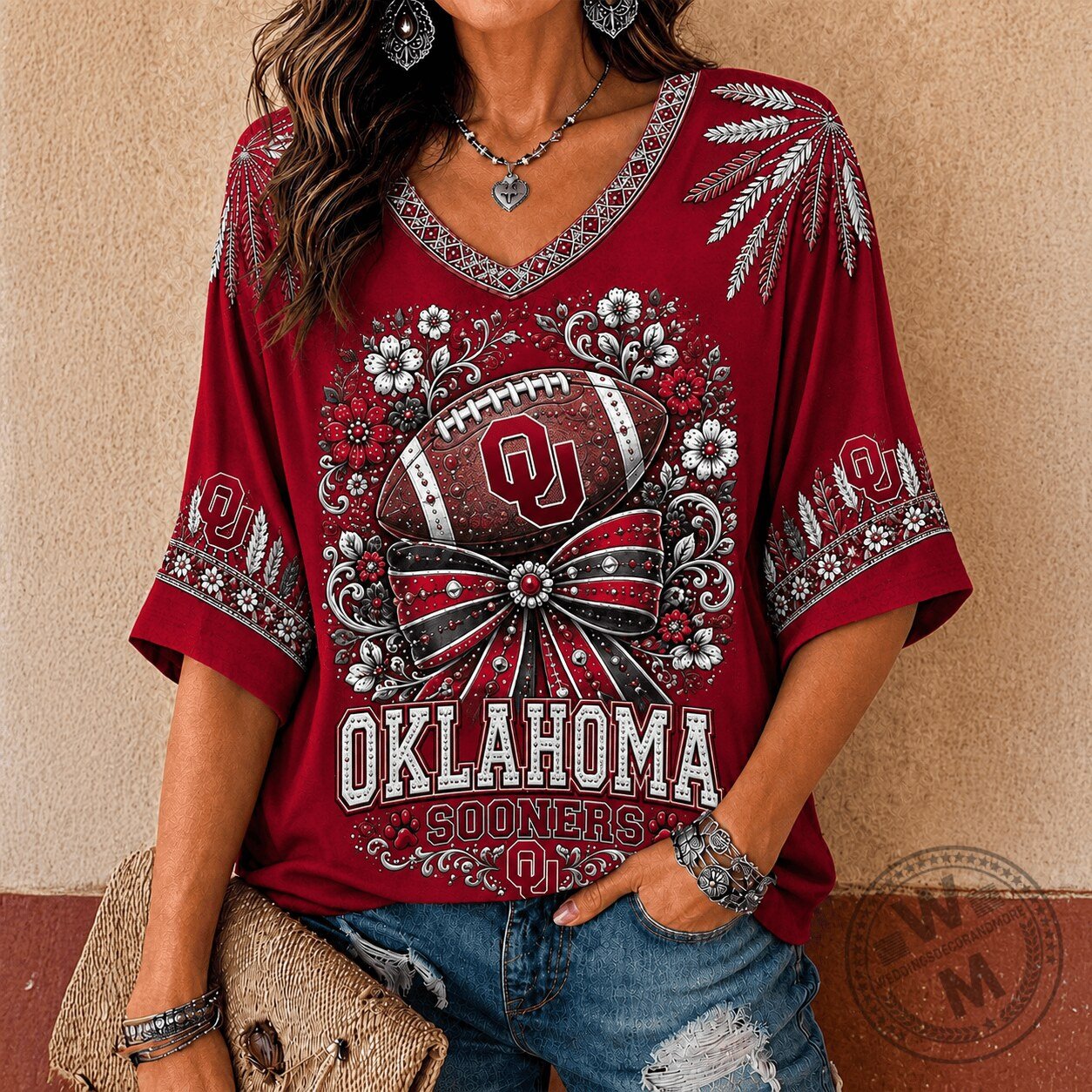 Oklahoma Sooners | Premium NCAA Vintage Floral Bow V-Neck TD