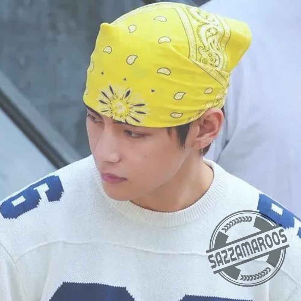 V Taehyung Yellow Paisley Bandana Headwrap in Toronto 5 V Taehyung Yellow Paisley Bandana Headwrap in Toronto