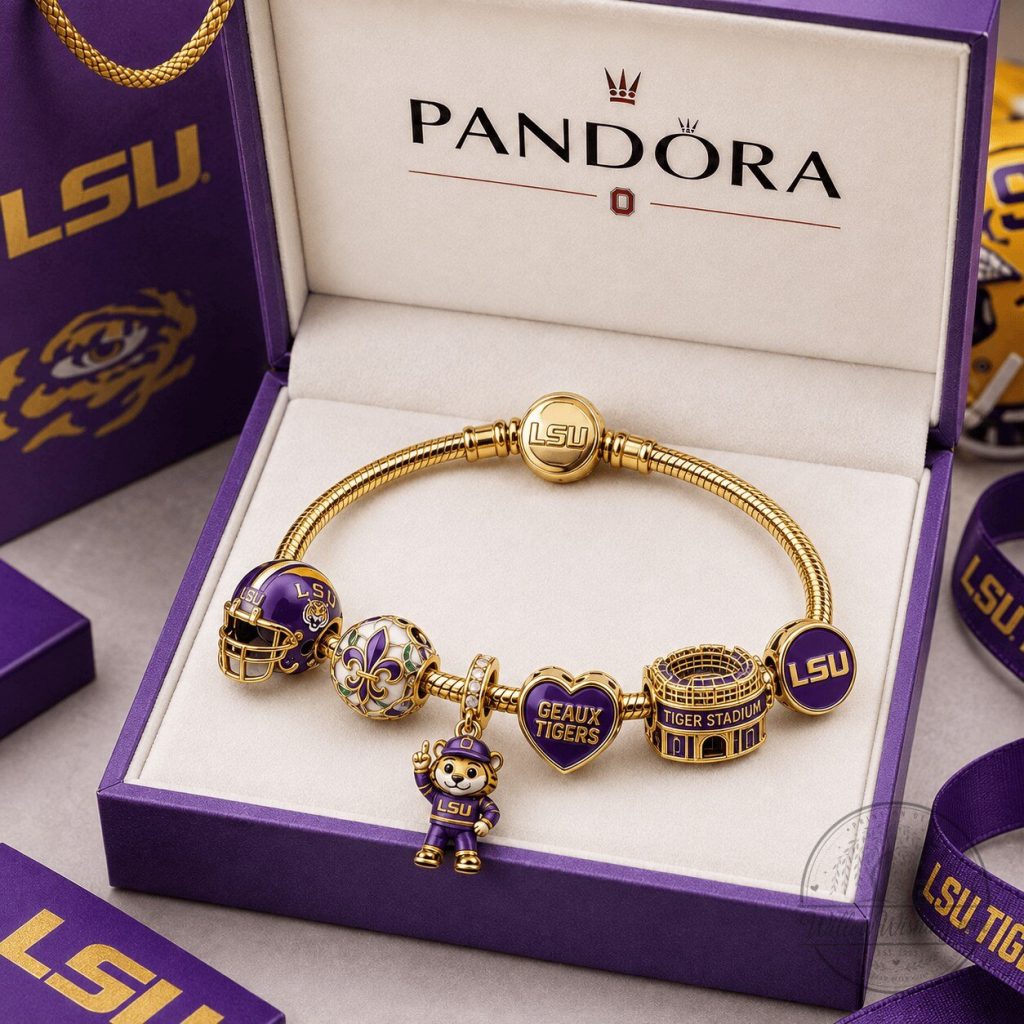 Louisiana State University Tigers Gold Charm Bracelet Set Louisiana State University Tigers Gold Charm Bracelet Set