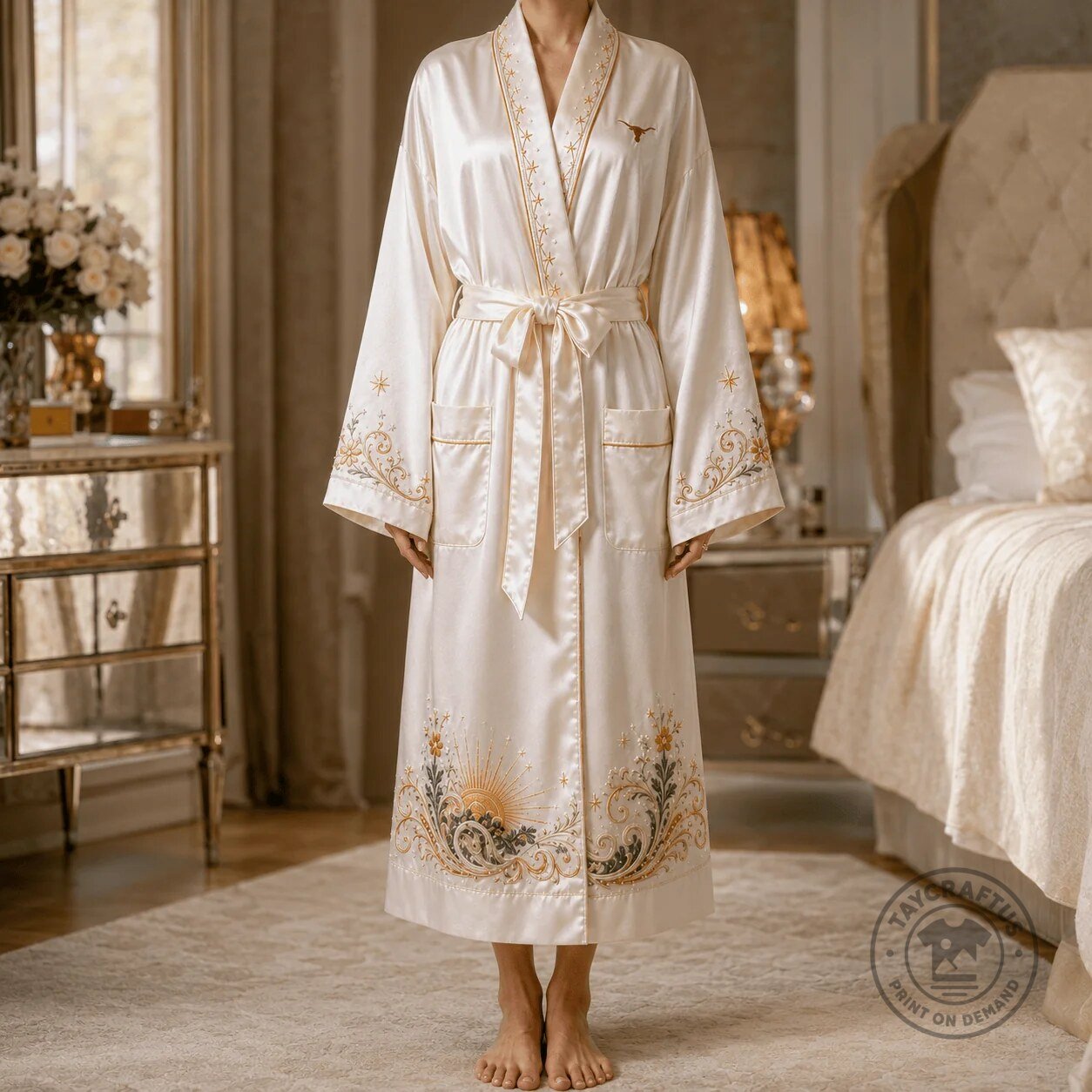 University of Texas at Austin Tower Embroidered Satin Robe 4 University of Texas at Austin Tower Embroidered Satin Robe