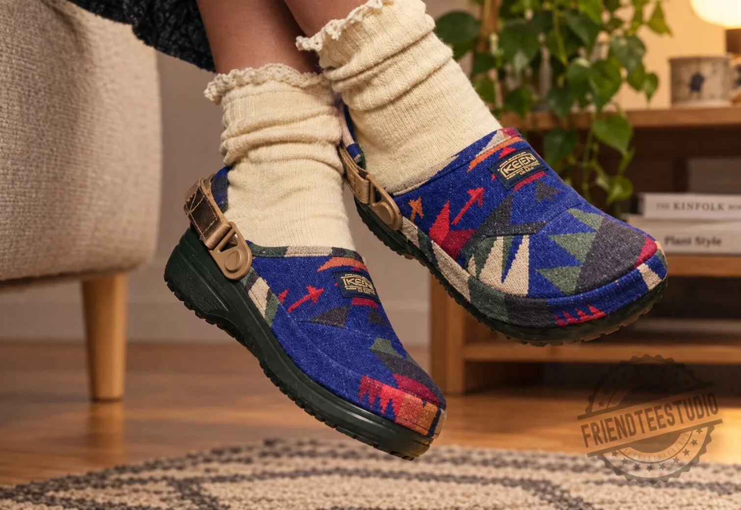 Pendleton Classic Crafted Clog Crocs 3 Pendleton Classic Crafted Clog Crocs product design and detailed view
