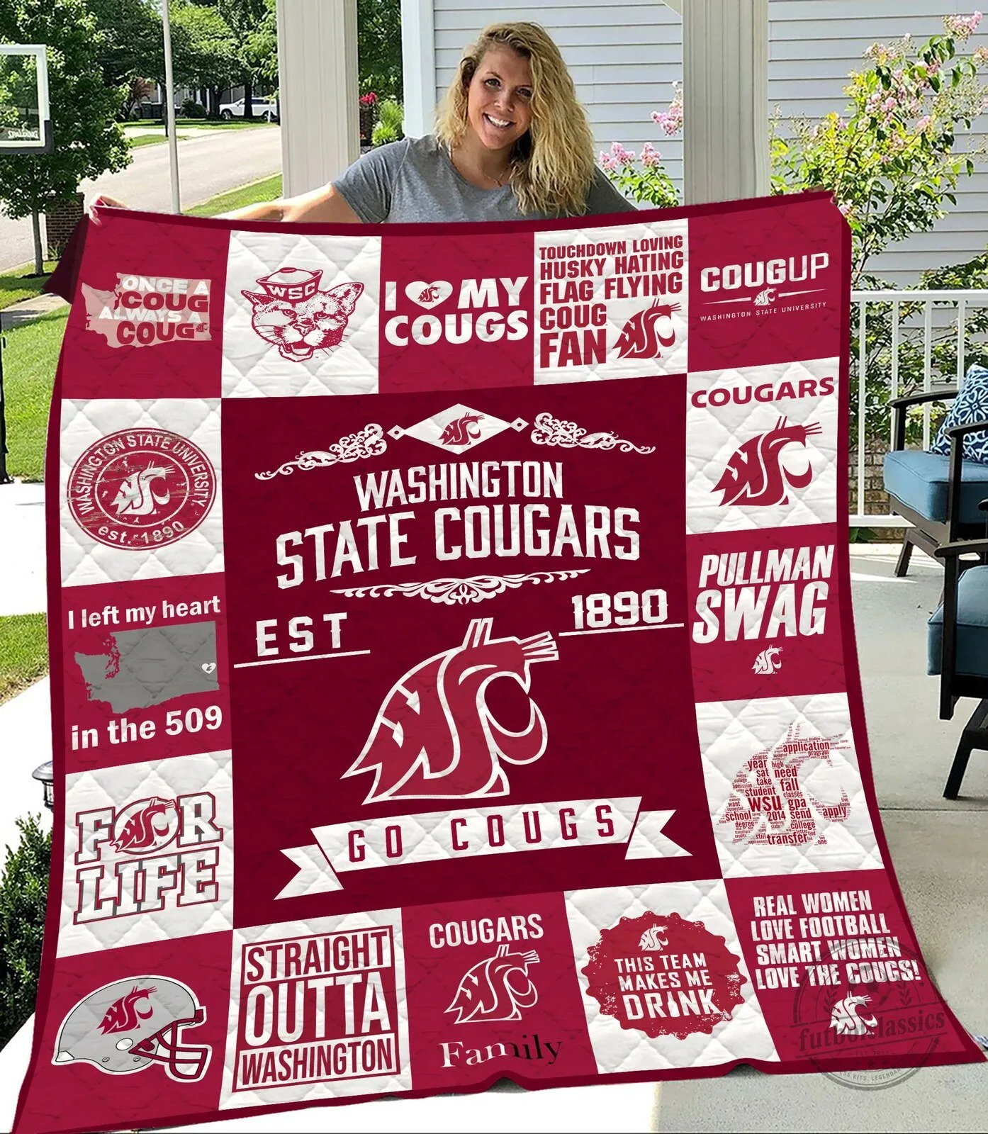Washington State Cougars Football Team Fan Quilted Blanket