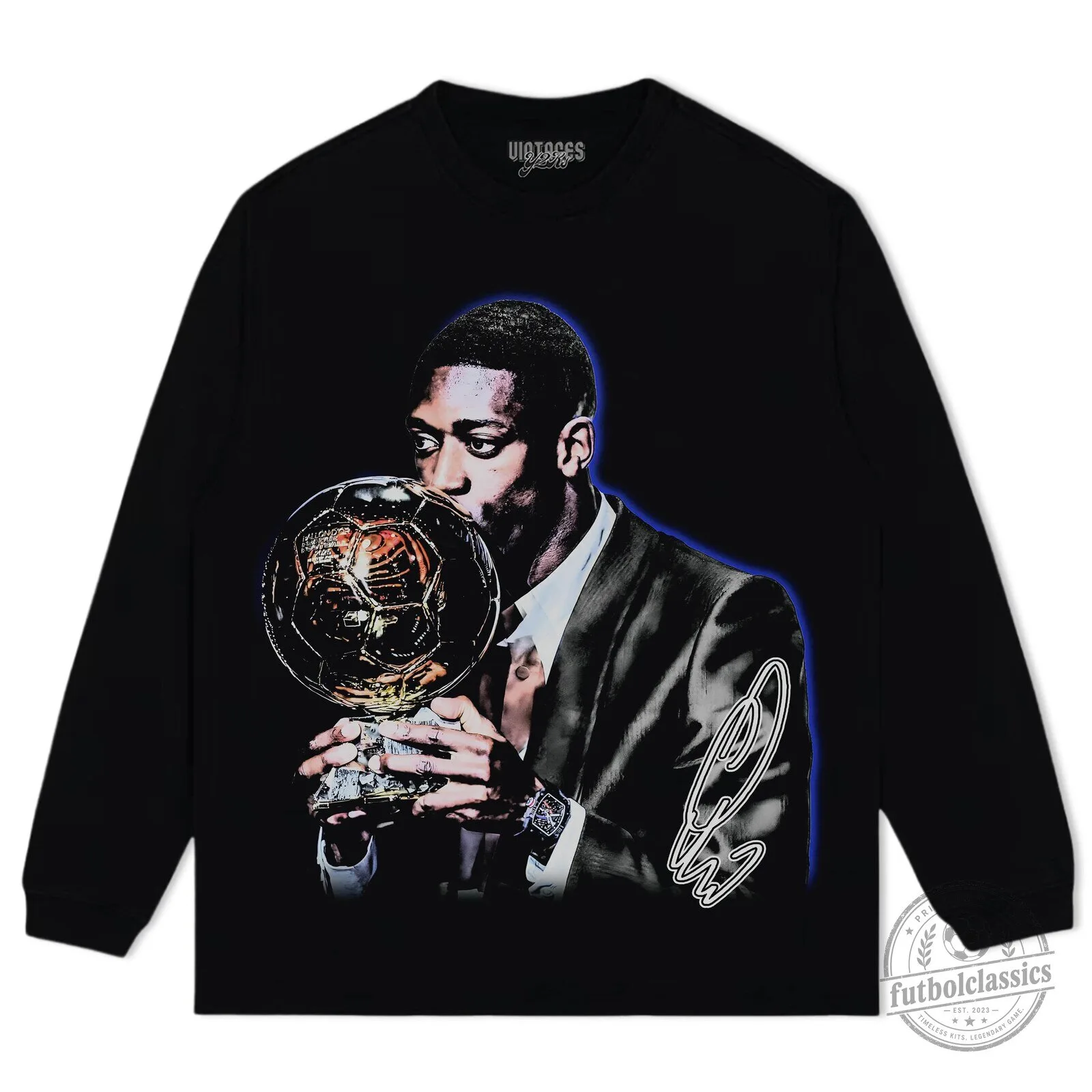 Ousmane Dembele Ballon d'Or Kissing Trophy T-Shirt 17 Ousmane Dembele Ballon d