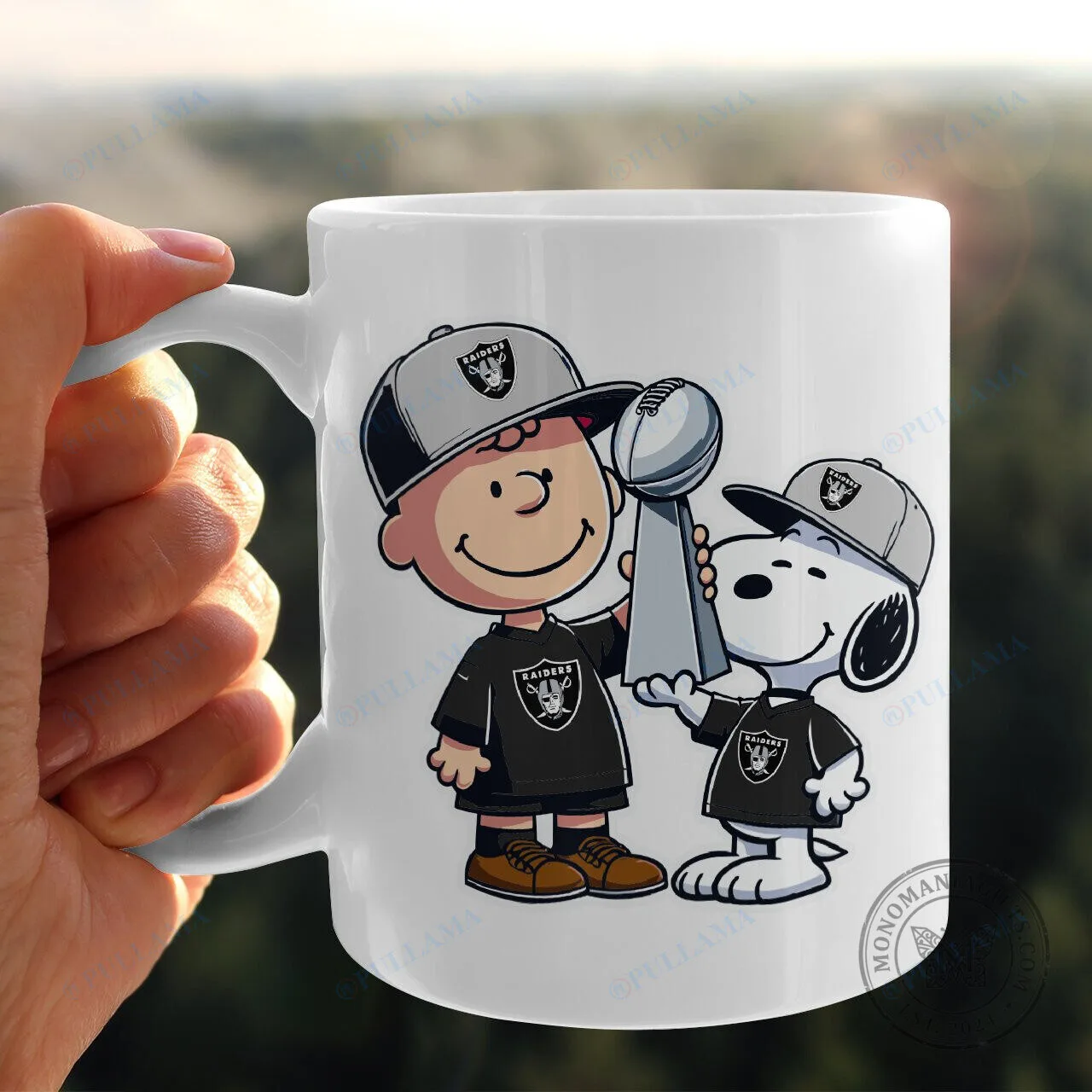 Las Vegas Raiders Snoopy and Charlie Brown Super Bowl Champions Mug 1 Las Vegas Raiders Snoopy and Charlie Brown Super Bowl Champions Mug