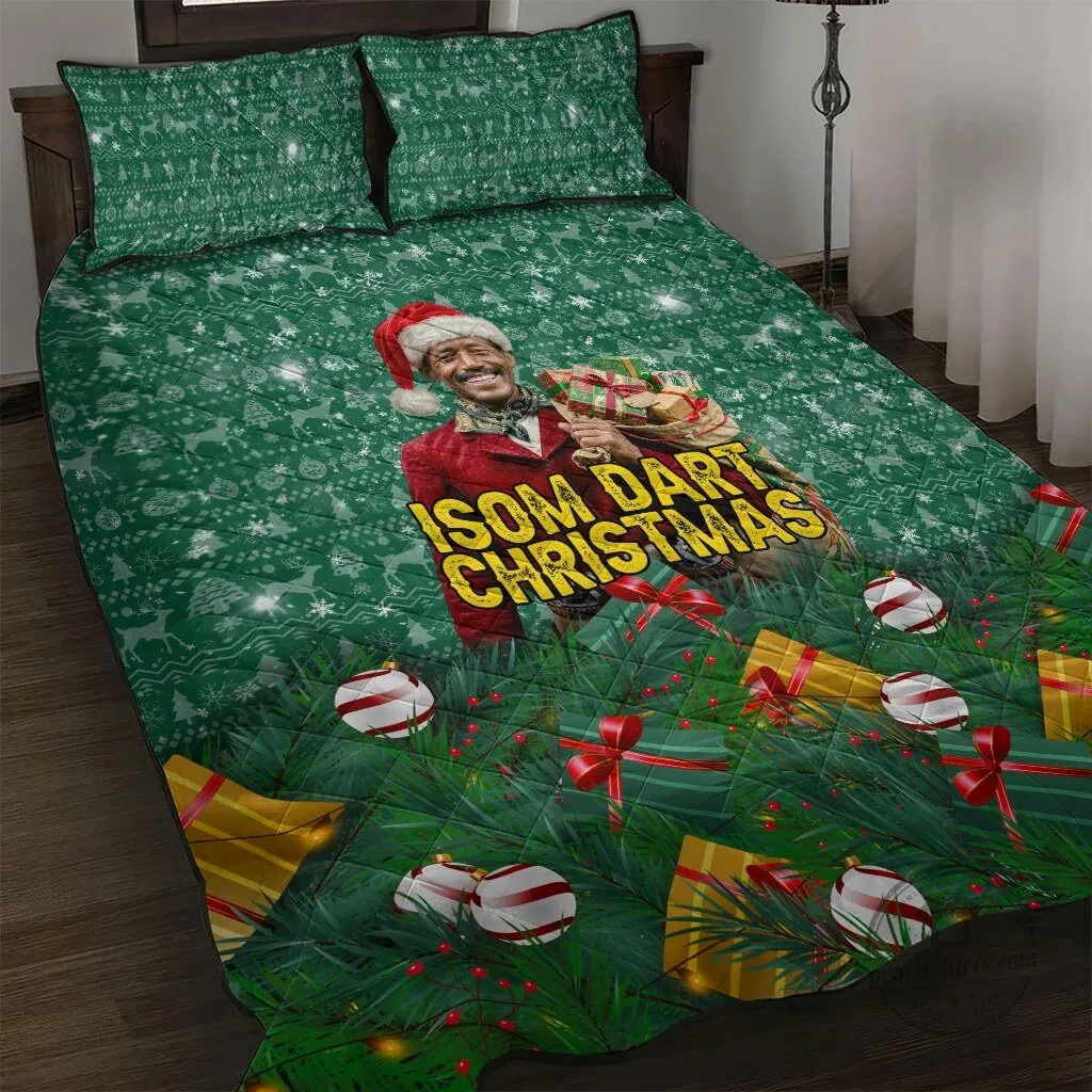 Isom Dart Christmas Holiday Quilted Bedding Set with Pillow Shams