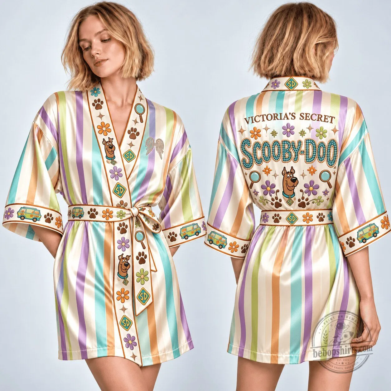Scooby-Doo Victoria's Secret Mystery Machine Striped Satin Robe