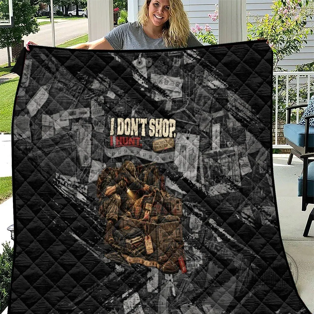 Archive Hunter The Hunt Never Ends Vintage Streetwear Grunge Collage Quilt