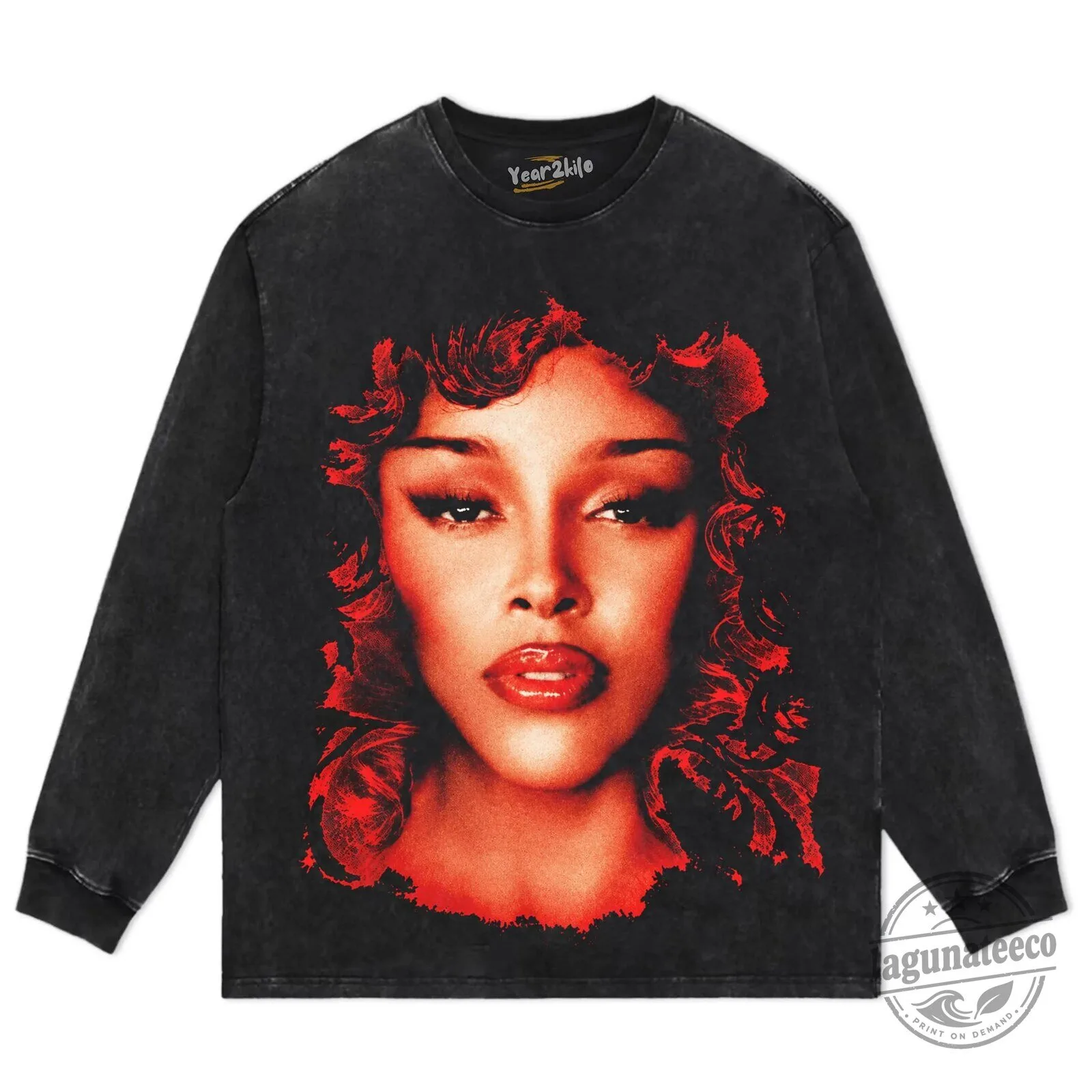 Doja Cat Scarlet Red Portrait Graphic Oversized Washed Black T-Shirt 14 Doja Cat Scarlet Red Portrait Graphic Oversized Washed Black T-Shirt