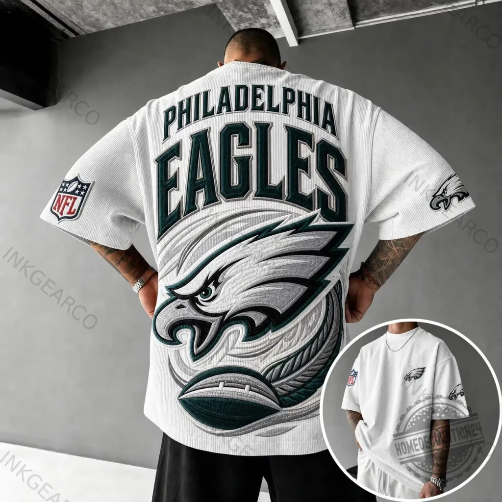 Philadelphia Eagles NFL Football Team Logo White Striped Oversized T-Shirt Philadelphia Eagles NFL Football Team Logo White Striped Oversized T-Shirt