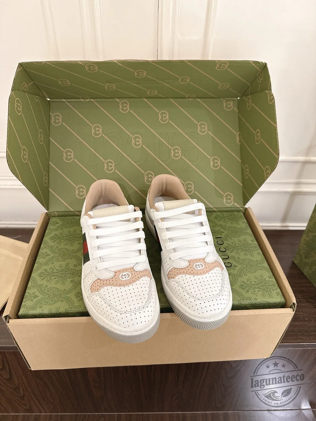 Gucci White Leather Low-Top Sneakers with Web Stripe Detail 8 Gucci White Leather Low-Top Sneakers with Web Stripe Detail