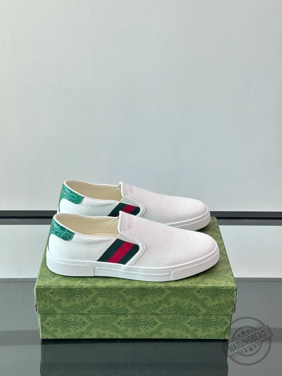 Gucci White Canvas Slip-On Shoes with Green and Red Web Stripe Detail