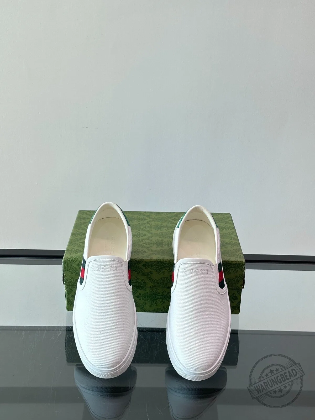 Gucci White Canvas Slip-On Shoes with Green and Red Web Stripe Detail 7 Gucci White Canvas Slip-On Shoes with Green and Red Web Stripe Detail