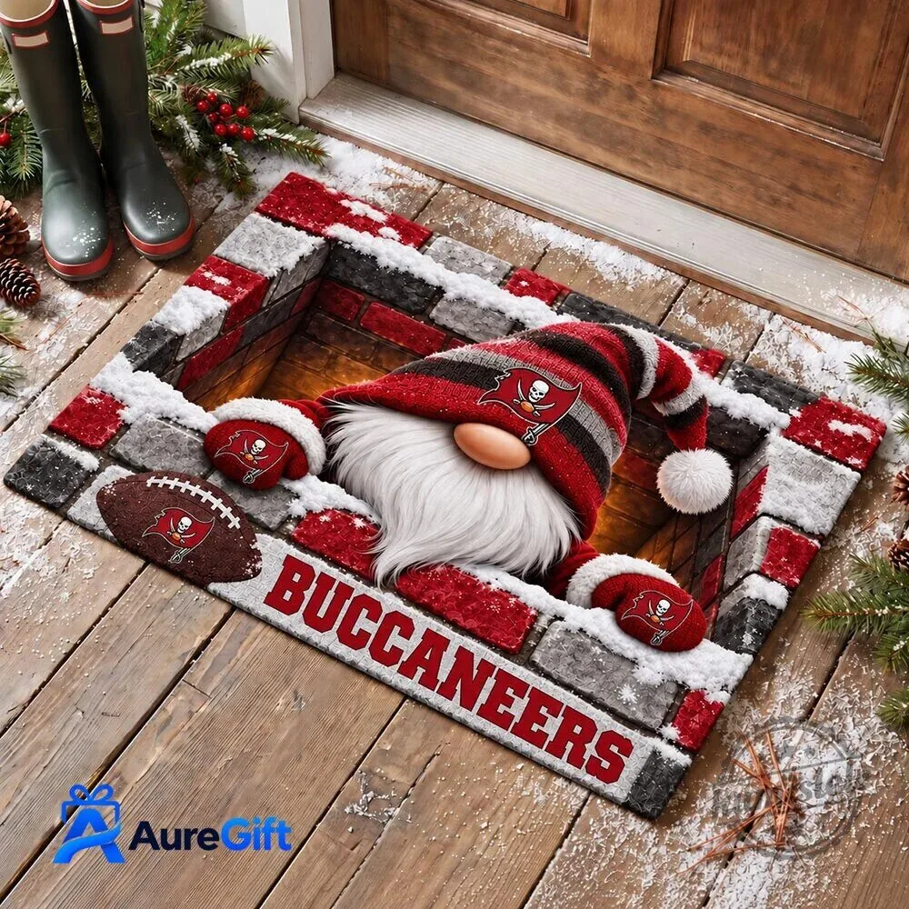 Tampa Bay Buccaneers Christmas Gnome Football Fan Doormat