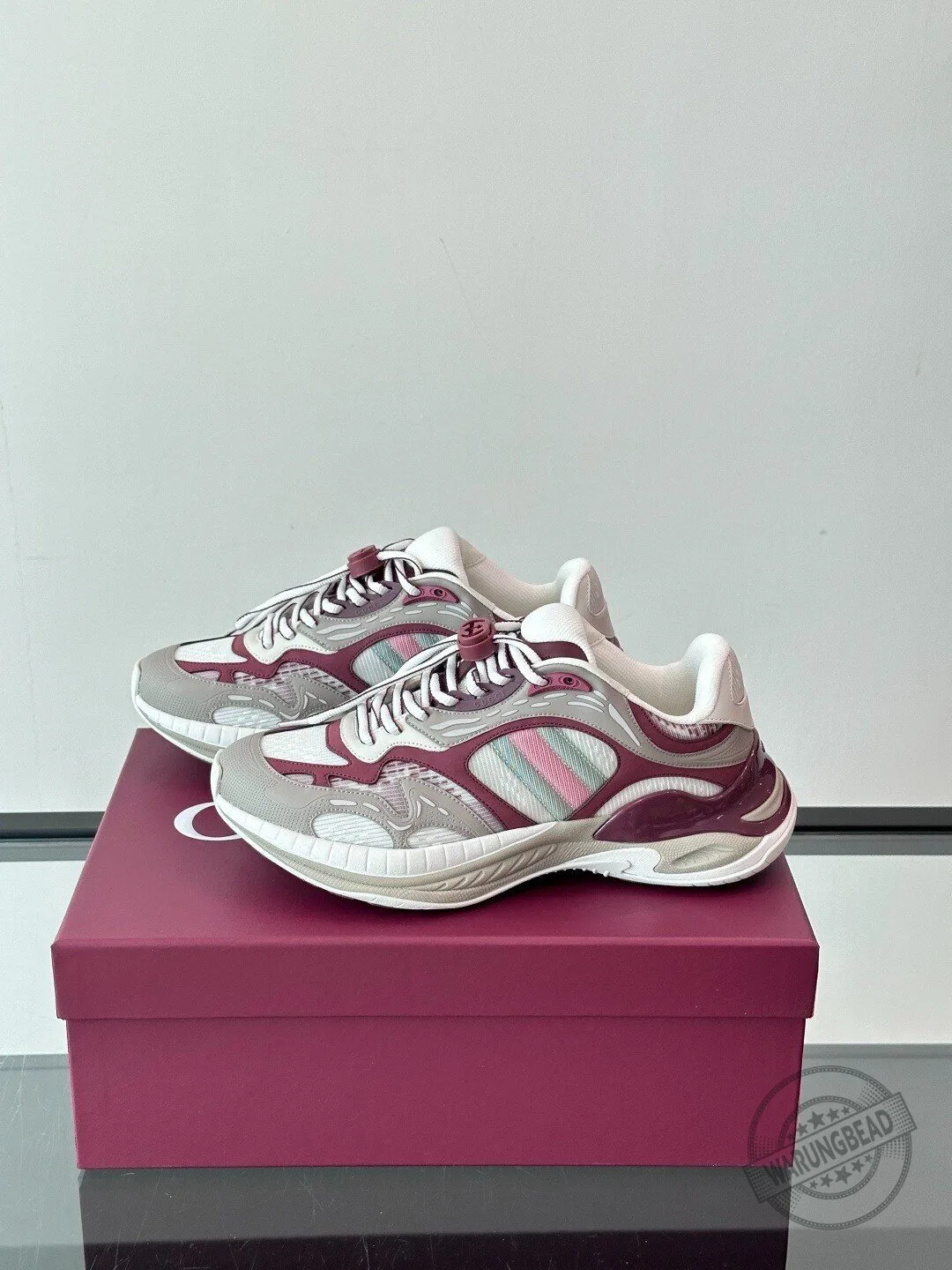 Gucci Maroon White Designer Running Shoes 6 Gucci Maroon White Designer Running Shoes
