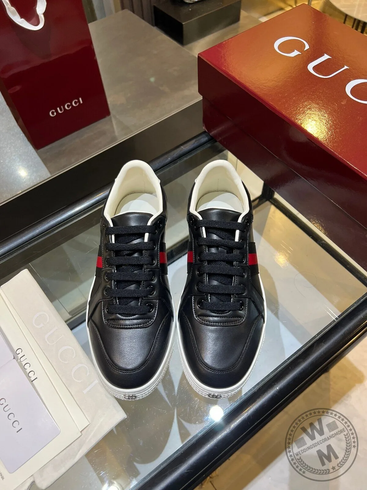 Gucci Black Leather Stripe Low-Top Sneakers 6 Gucci Black Leather Stripe Low-Top Sneakers