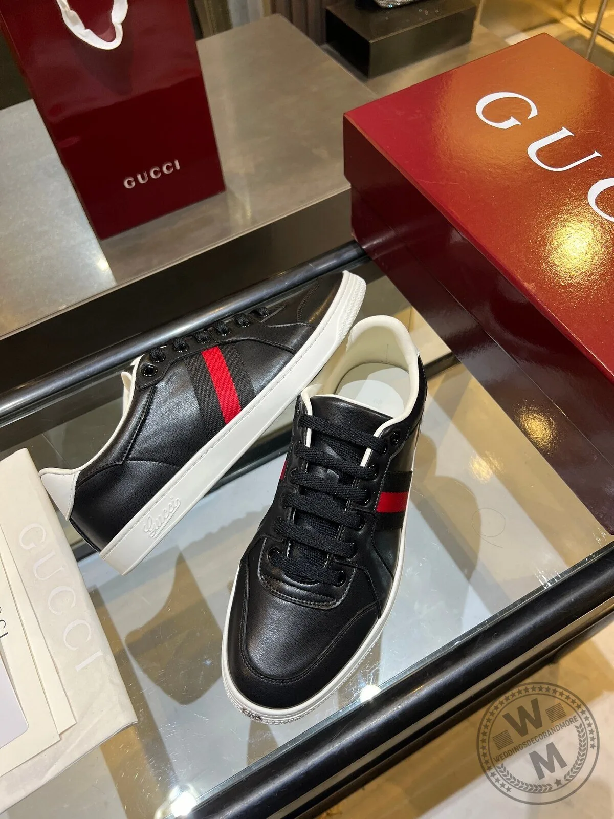 Gucci Black Leather Stripe Low-Top Sneakers 7 Gucci Black Leather Stripe Low-Top Sneakers