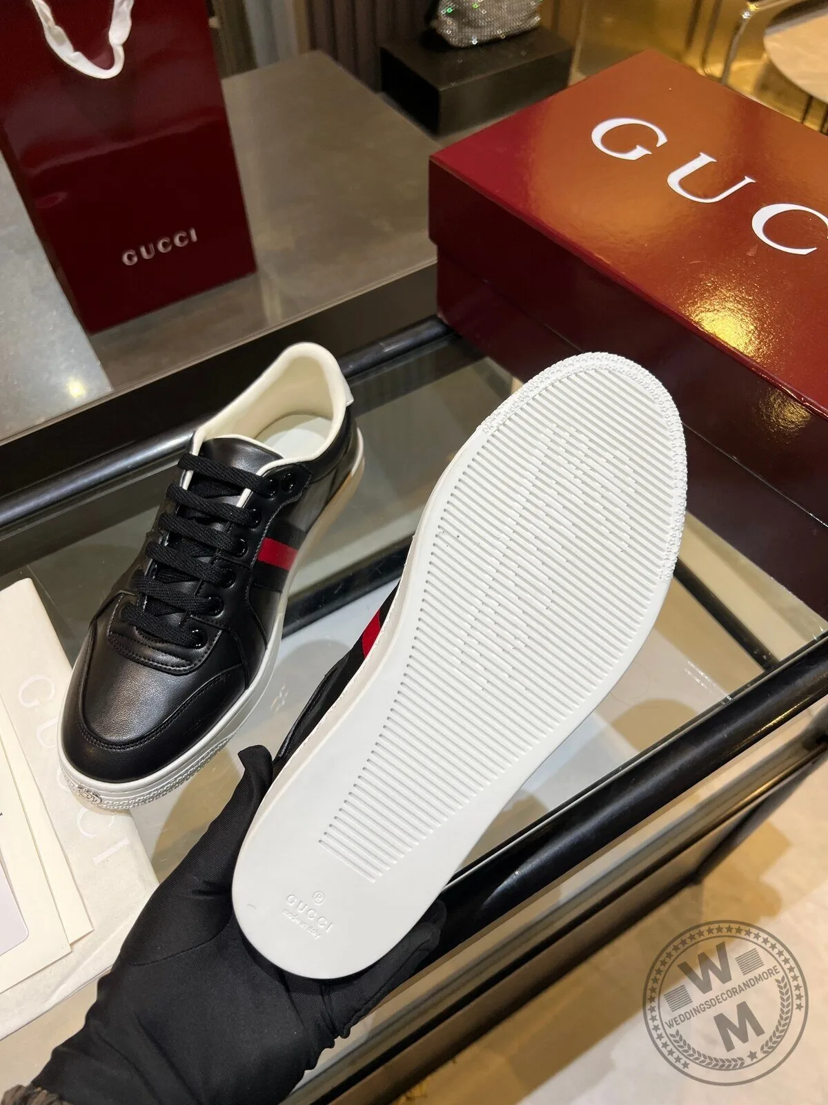 Gucci Black Leather Stripe Low-Top Sneakers 8 Gucci Black Leather Stripe Low-Top Sneakers