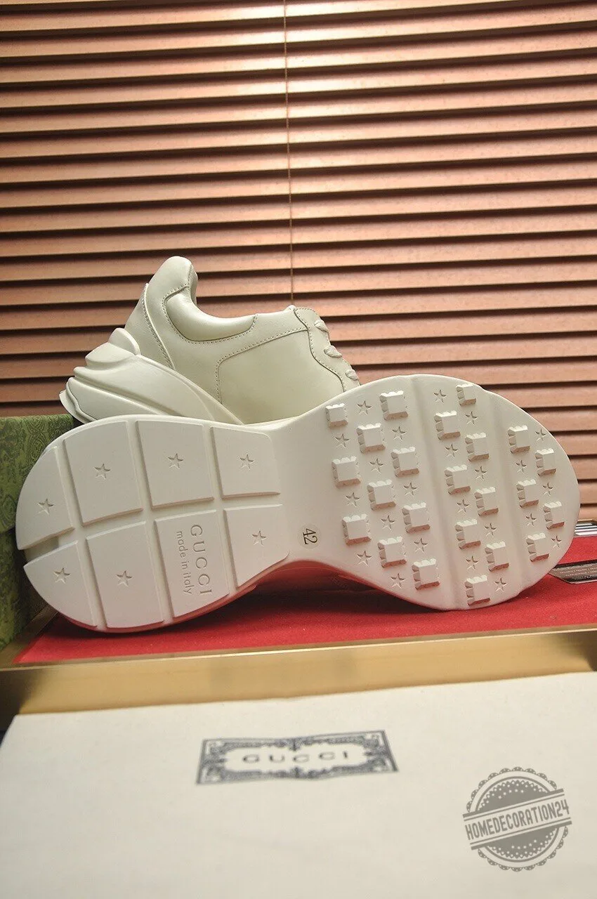 Gucci Cream Leather Logo Embossed Sneakers 7 Gucci Cream Leather Logo Embossed Sneakers