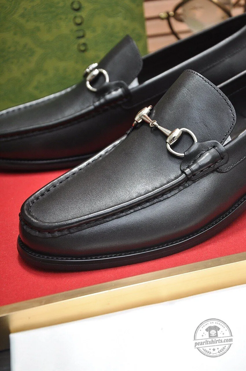 Gucci Black Leather Horsebit Loafers for Men, Slip-On Dress Shoes 9 Gucci Black Leather Horsebit Loafers for Men, Slip-On Dress Shoes