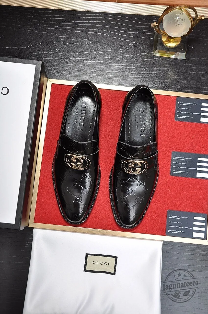 Men's Horsebit Loafers in Black Leather from Gucci 7 Men