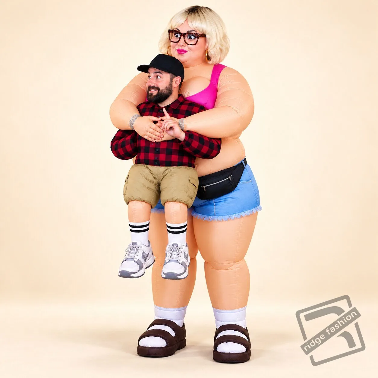 Funny Inflatable Giant Woman Carrying Man Costume – Blow Up Carry Me Outfit Funny Inflatable Giant Woman Carrying Man Costume - Blow Up Outfit