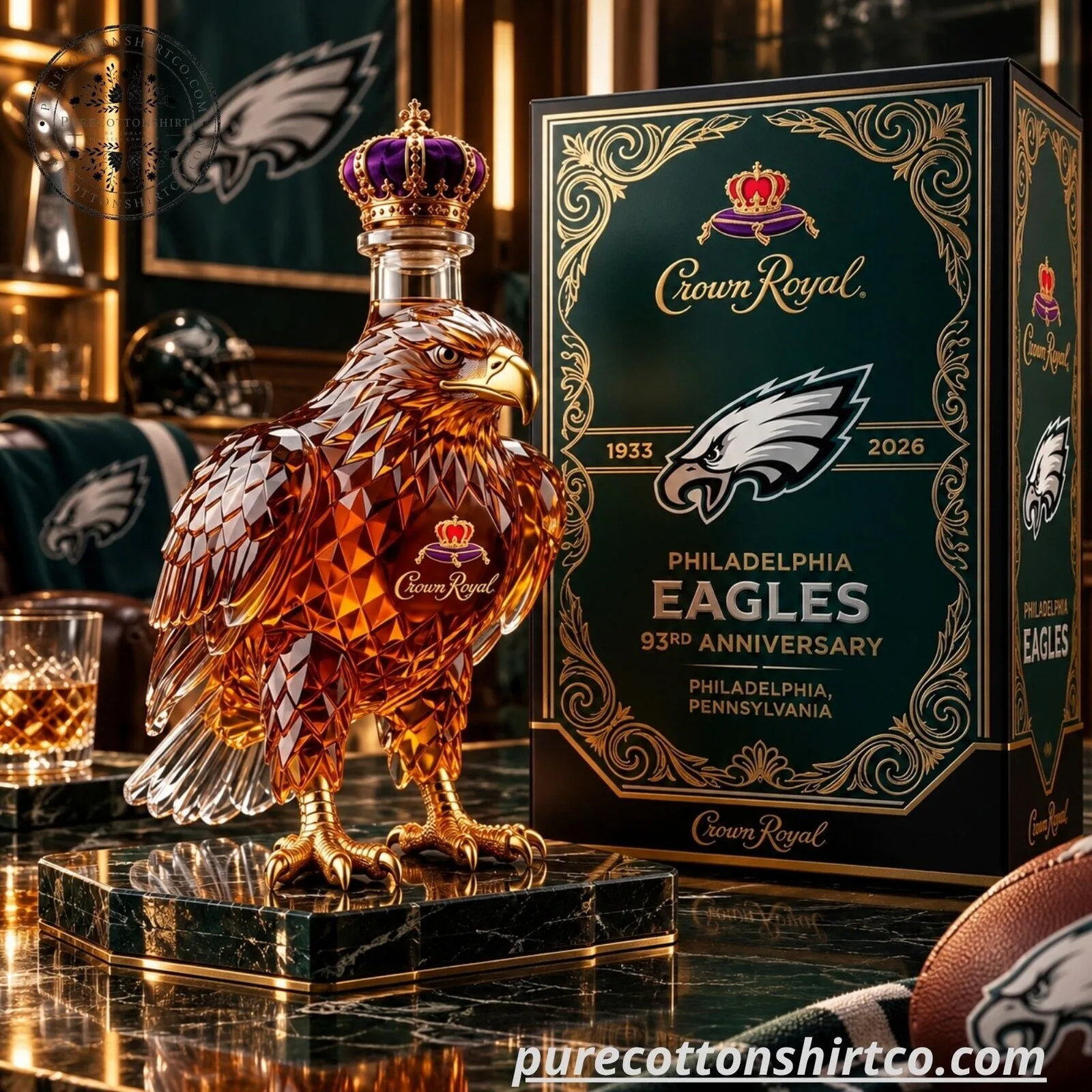 Philadelphia Eagles Eagle Shaped Crystal Glass Whiskey Decanter - 1933-2026 Edition
