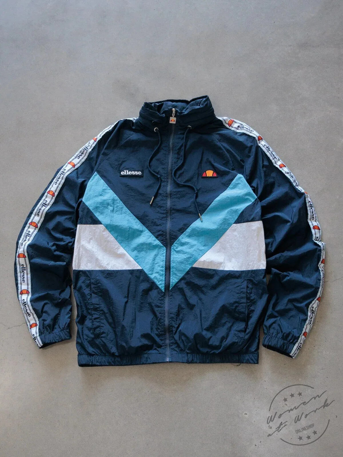 Vintage Navy Ellesse Colourblock Windbreaker Jacket with Taped Sleeves 6 Vintage Navy Ellesse Colourblock Windbreaker Jacket with Taped Sleeves