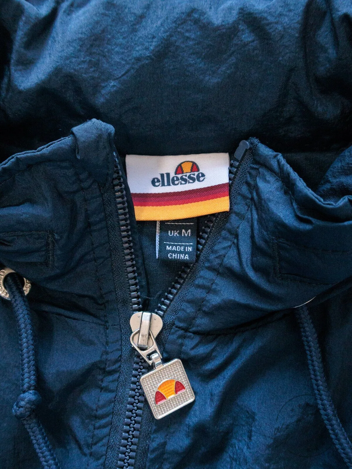 Vintage Navy Ellesse Colourblock Windbreaker Jacket with Taped Sleeves 11 Vintage Navy Ellesse Colourblock Windbreaker Jacket with Taped Sleeves